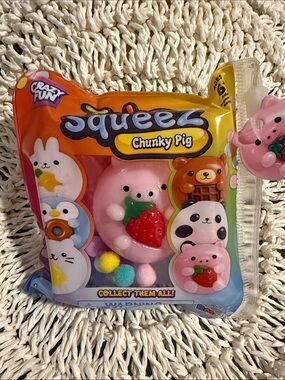 2/$15 Crazy Fun Taba Squeez Chunky pig squishy- 🆕